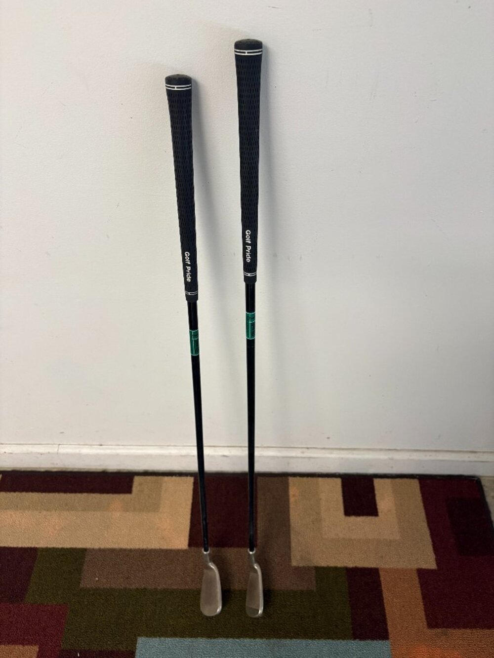 La Jolla Jr Youth Irons Golf Clubs Lot of 2 Left Hand 7-8 & 9-P Graphite